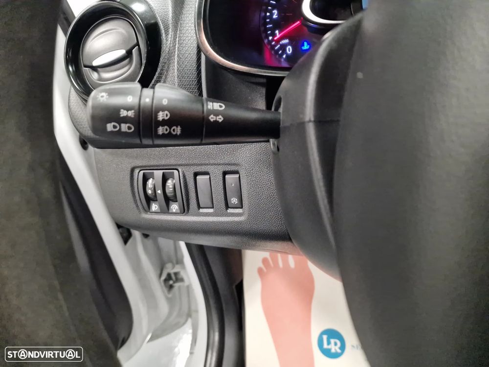 Renault CLIO SOCIETE 1.5 DCI 90CV GPS IVA DEDUTIVEL - 46