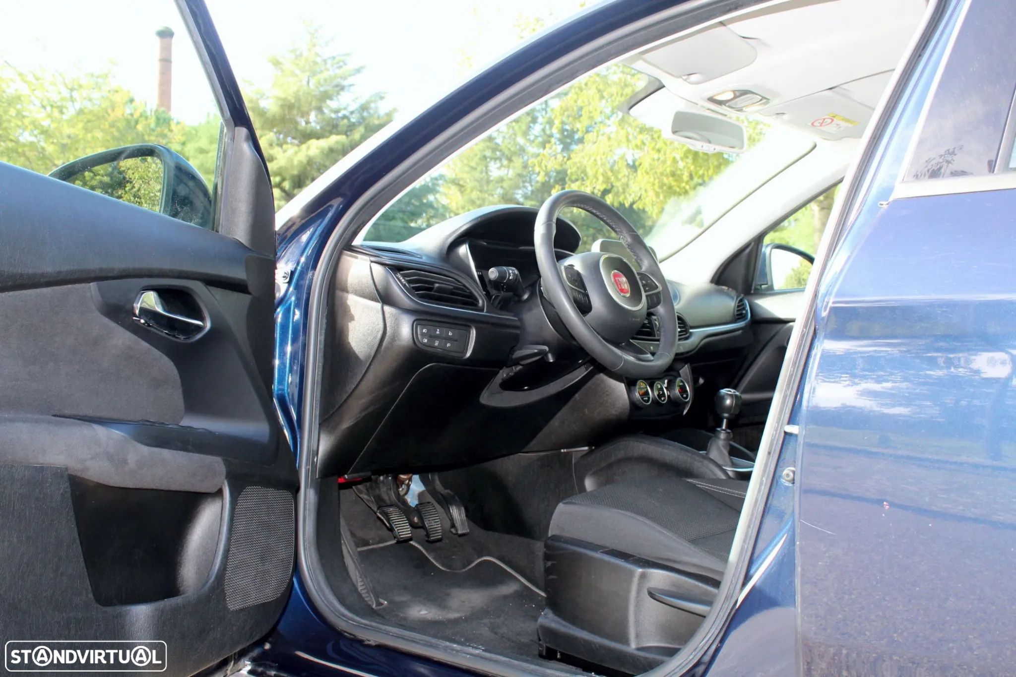 Fiat Tipo Station Wagon 1.6 M-Jet Lounge Tech - 4