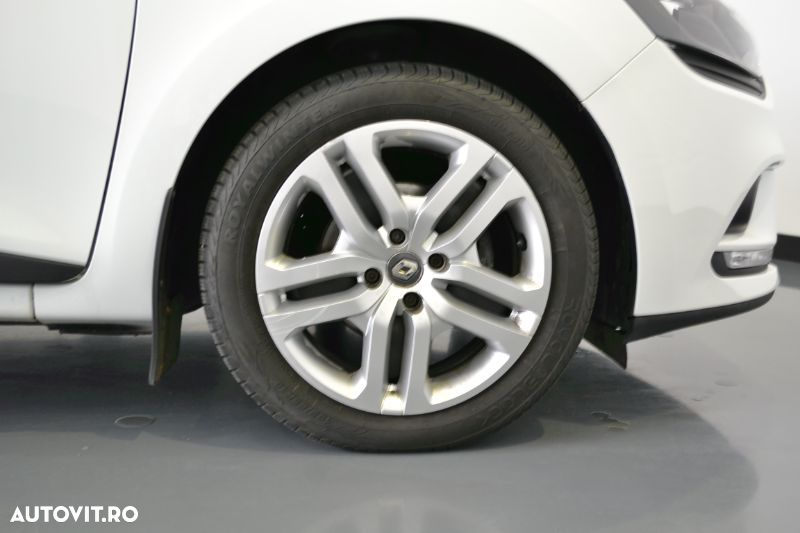 Renault Clio IV dCi Life Evo - 6