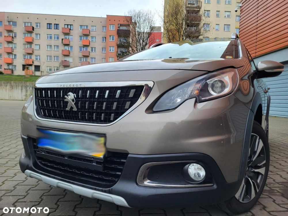 Peugeot 2008 BlueHDi 100 STOP & START Allure - 2