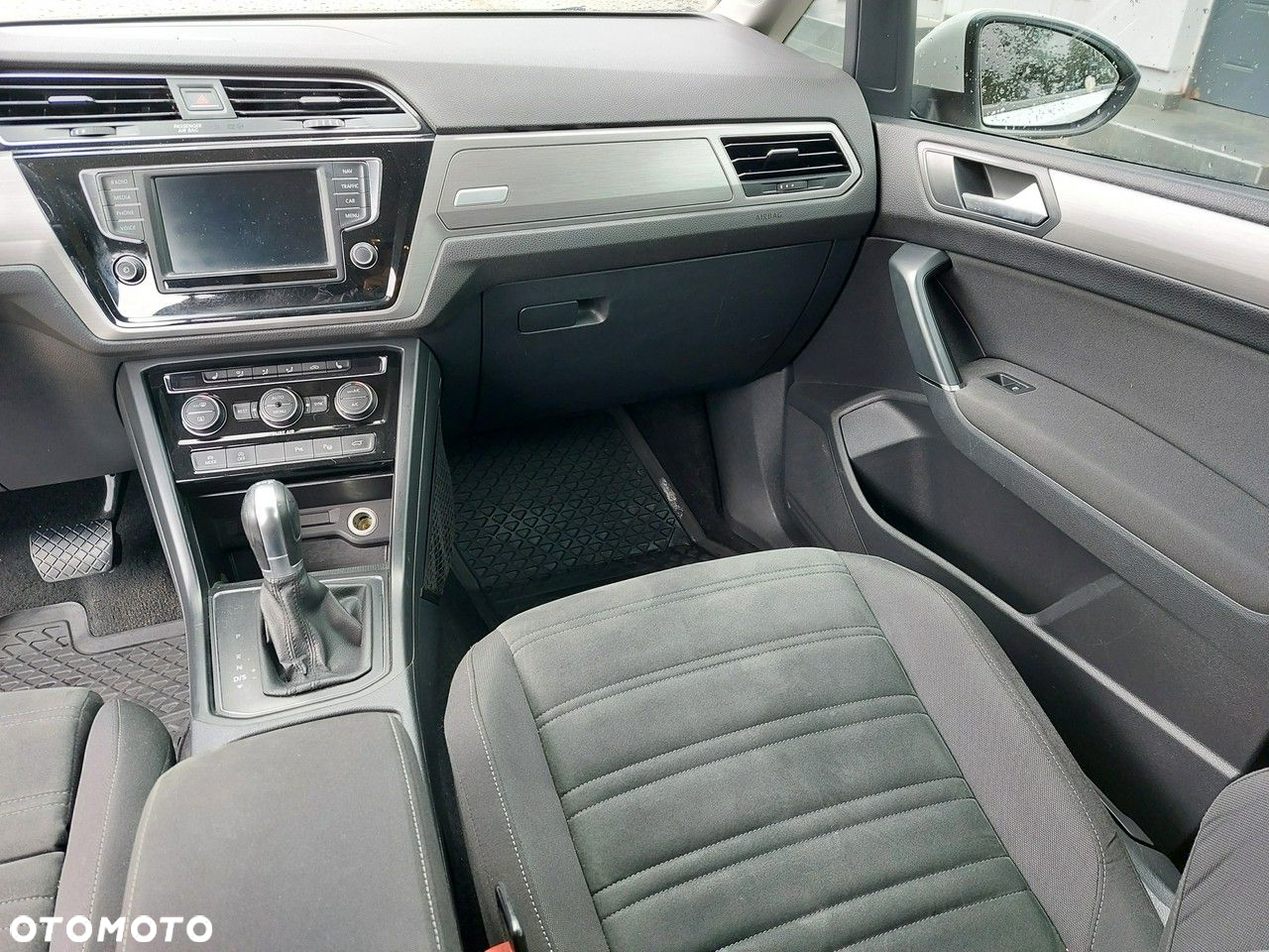 Volkswagen Touran 2.0 TDI BMT Highline DSG - 21