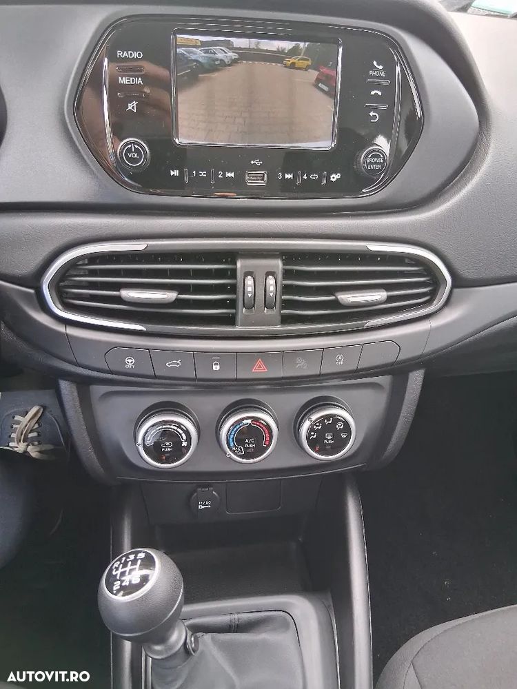 Fiat Tipo 1.6 MultiJet - 11