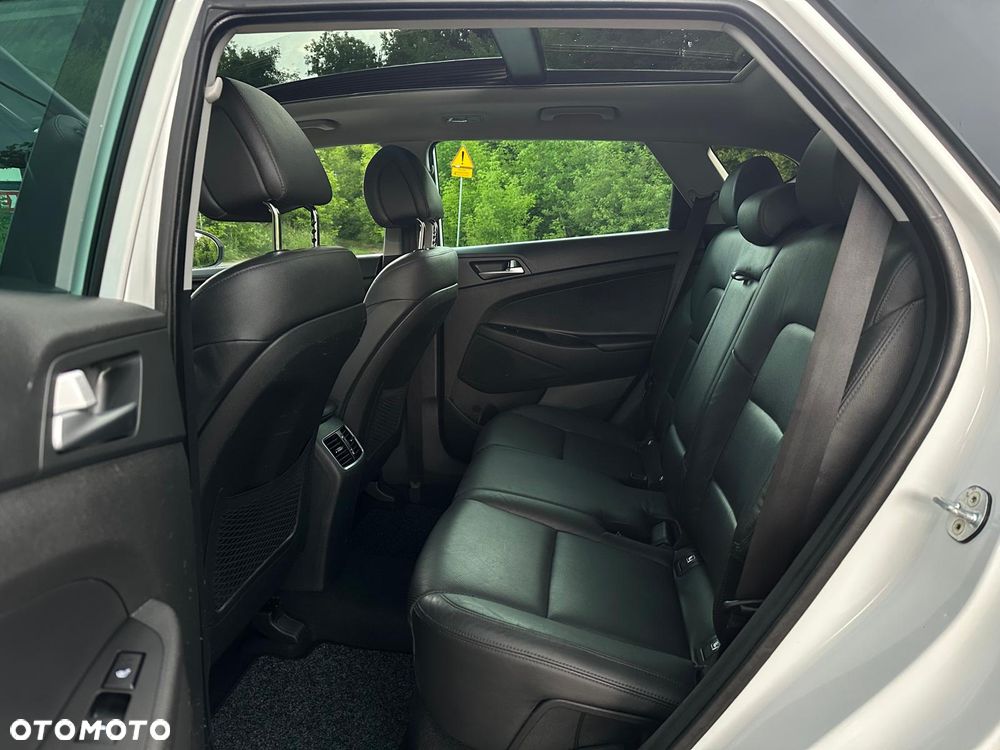 Hyundai Tucson 2.0 CRDi 4WD Passion - 10