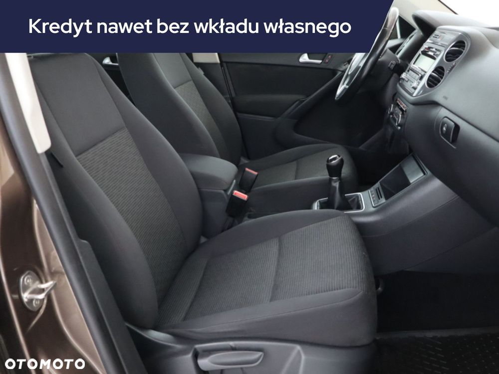 Volkswagen Tiguan - 11