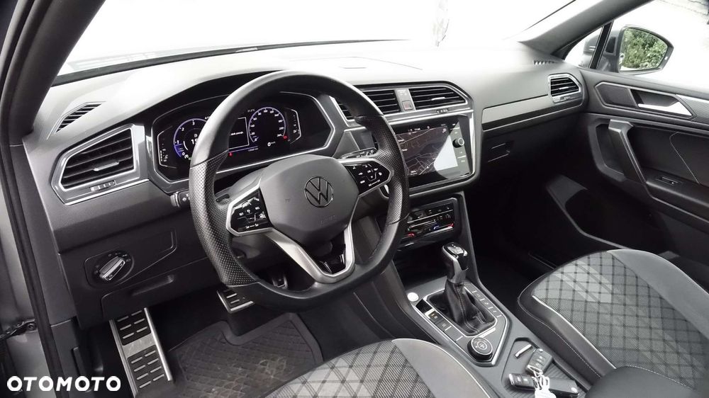 Volkswagen Tiguan - 5