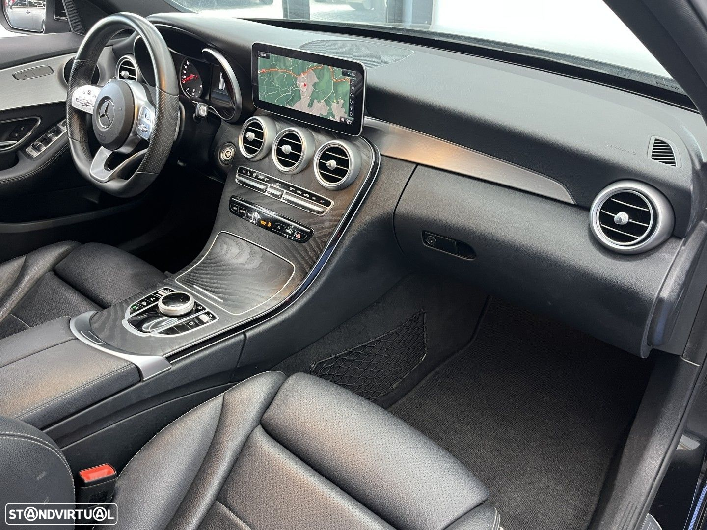 Mercedes-Benz C 200 - 12