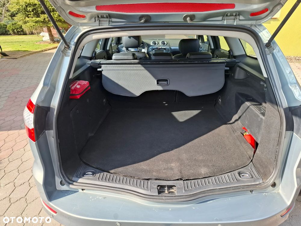 Ford Mondeo 2.0 TDCi Titanium S - 24