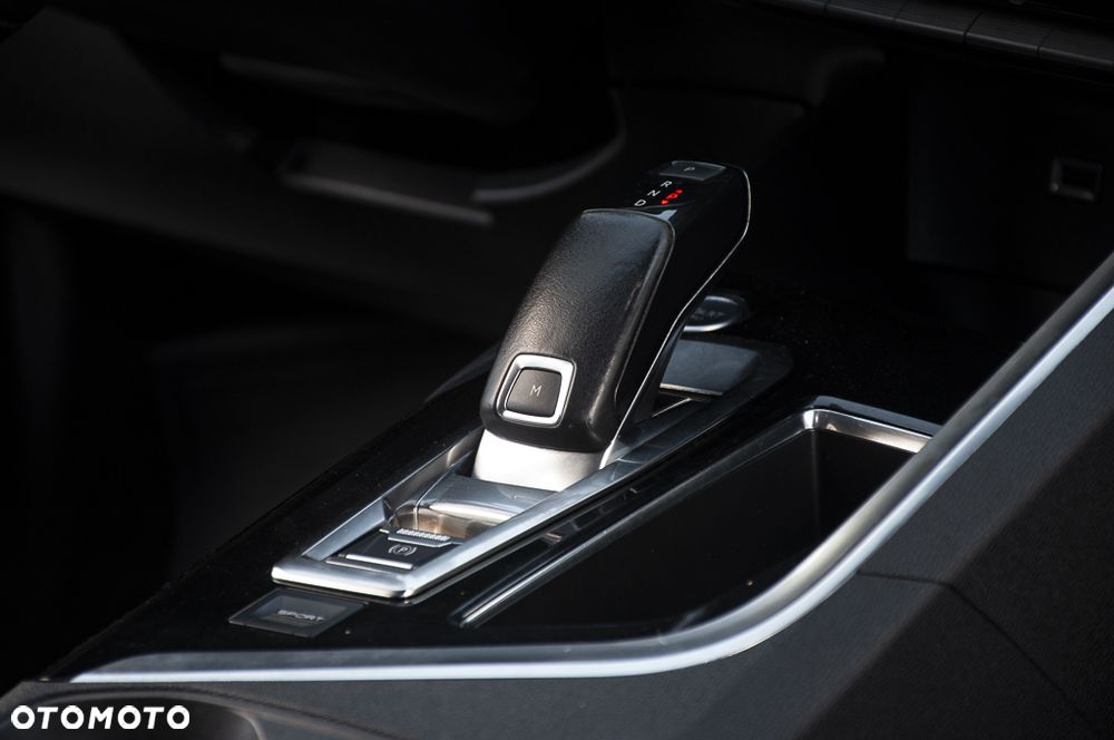Peugeot 3008 BlueHDi 120 EAT6 Stop & Start Active - 11