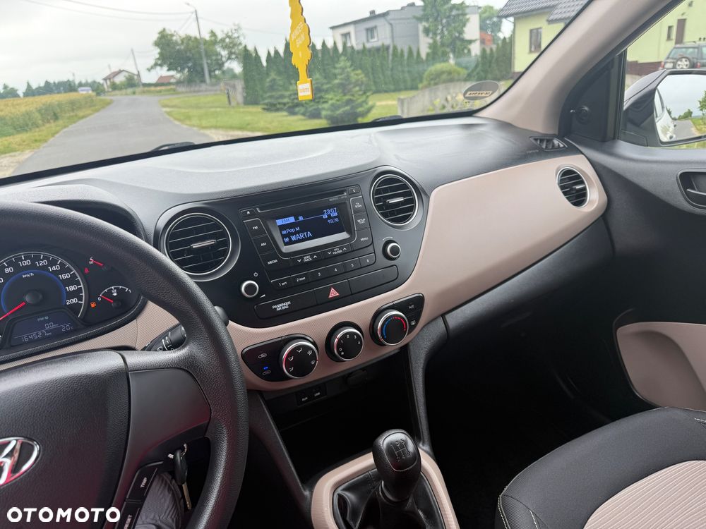 Hyundai i10 1.0 Black Line - 8