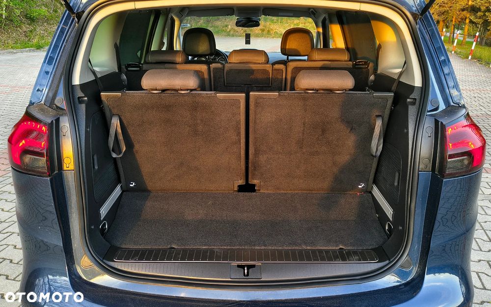 Opel Zafira - 17