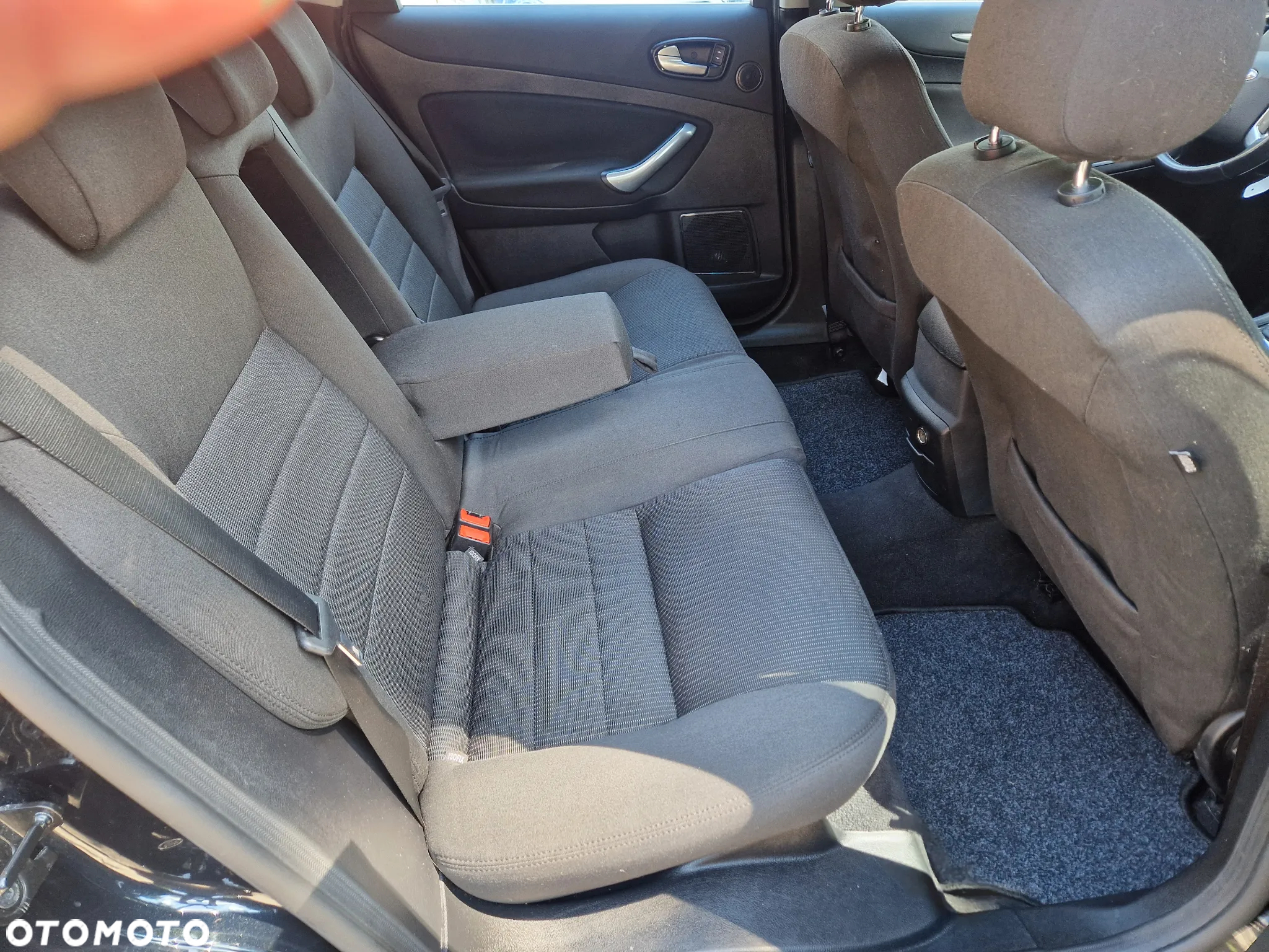 Ford Mondeo 2.0 FF Titanium - 32