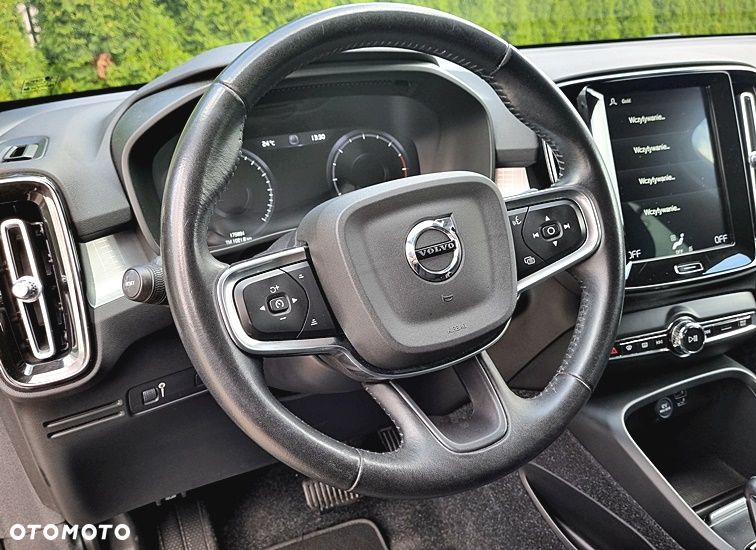 Volvo XC 40 D3 Momentum Pro - 28
