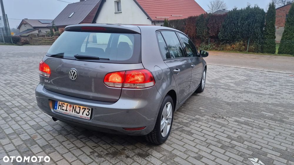 Volkswagen Golf - 14