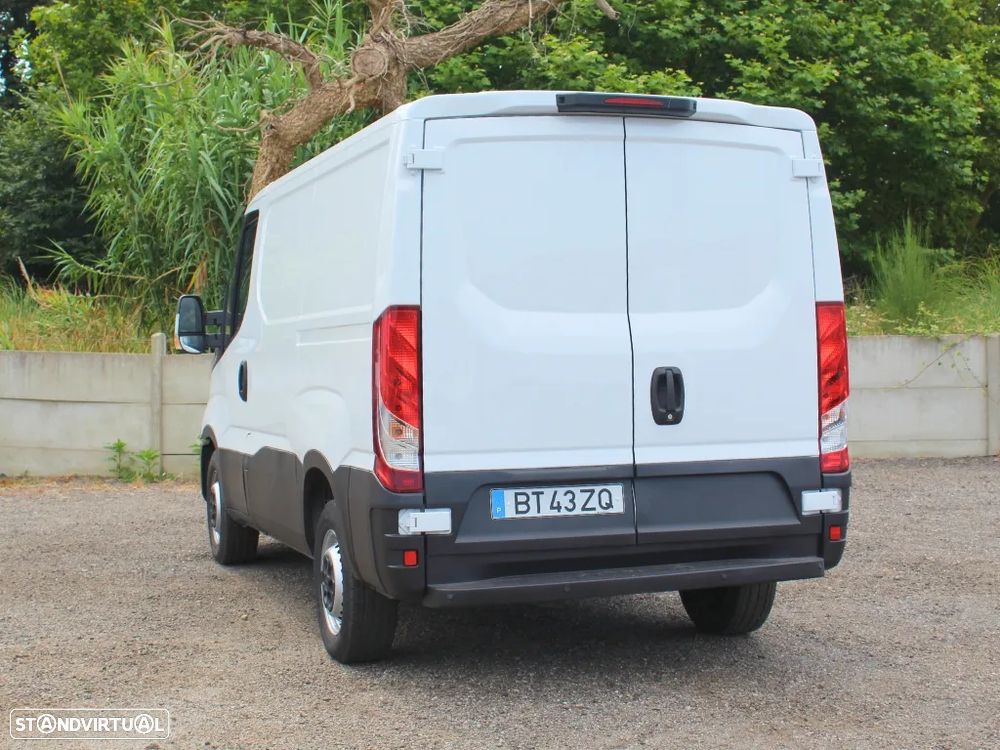 Iveco Daily 2.3 35S16D com IVA - 4