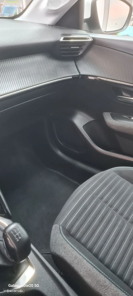 Peugeot 208 1.2 PureTech Like - 34