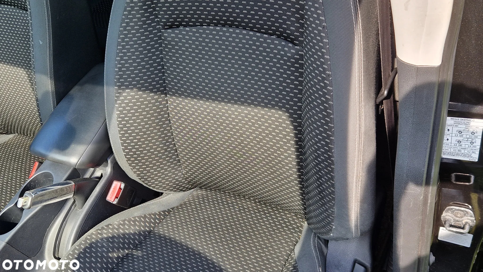 Nissan Qashqai+2 - 34