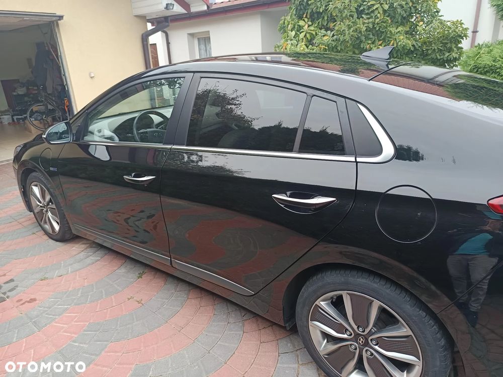 Hyundai IONIQ Plug-in hybrid Platinum - 4
