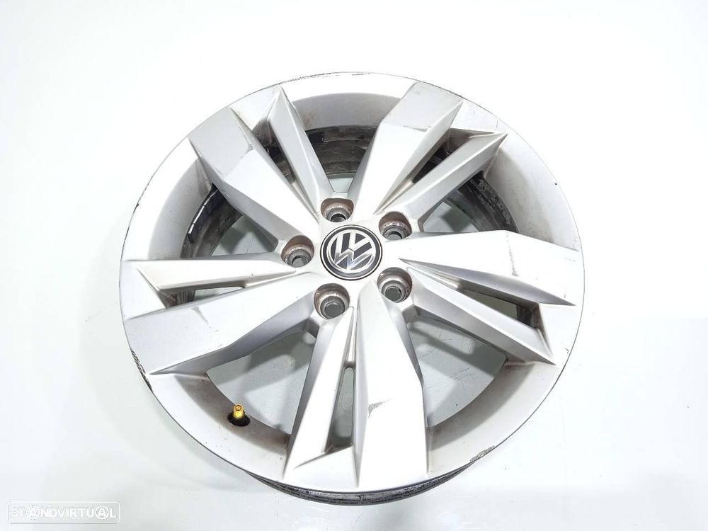 PNEU VOLKSWAGEN POLO VI AW108.2017 - 1