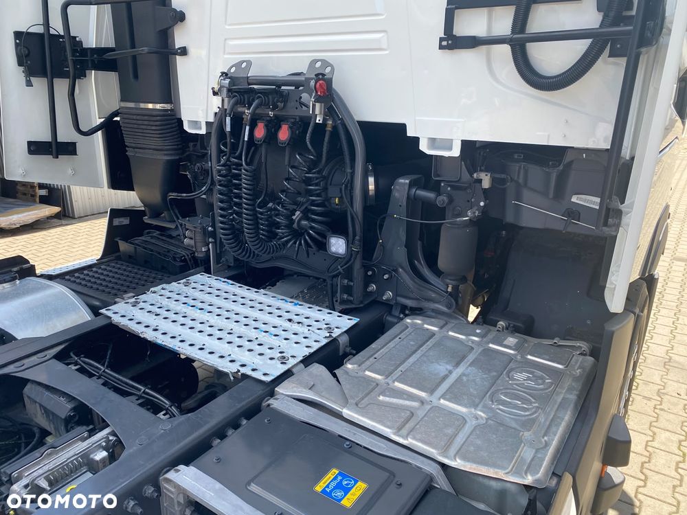 Renault T520 EVO 2025 (LIFT) HIGH CAB (STANDARD) - 13