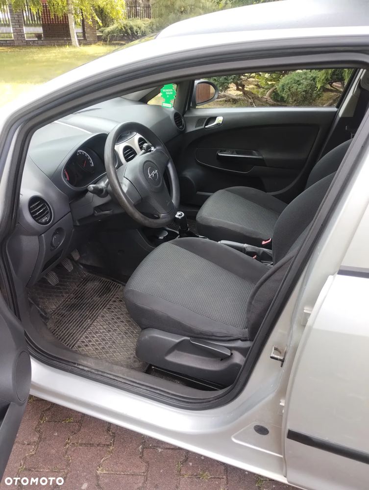 Opel Corsa - 6