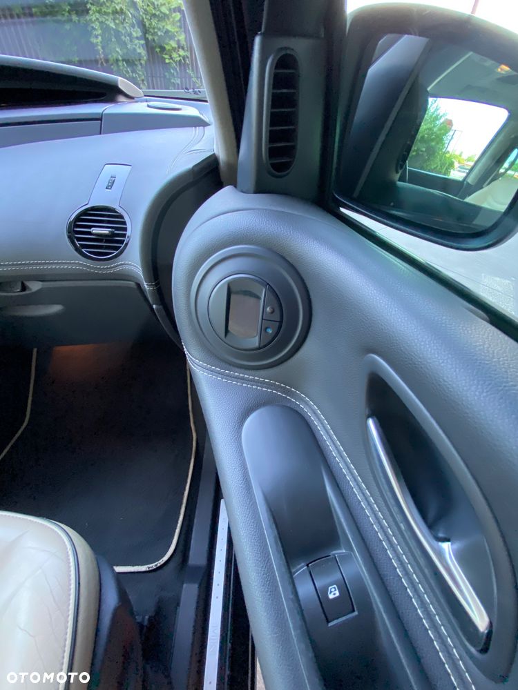 Renault Grand Espace 2.0 dCi Initiale - 19