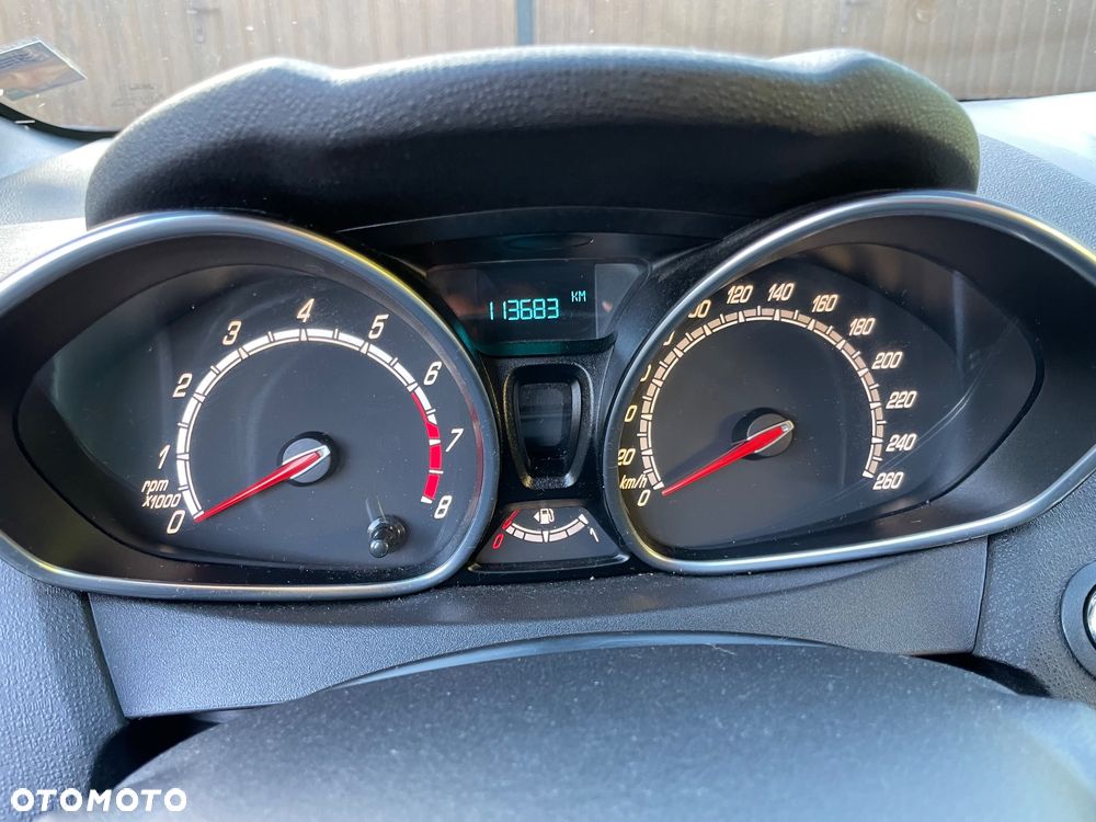 Ford Fiesta 3-Türer ST - 8