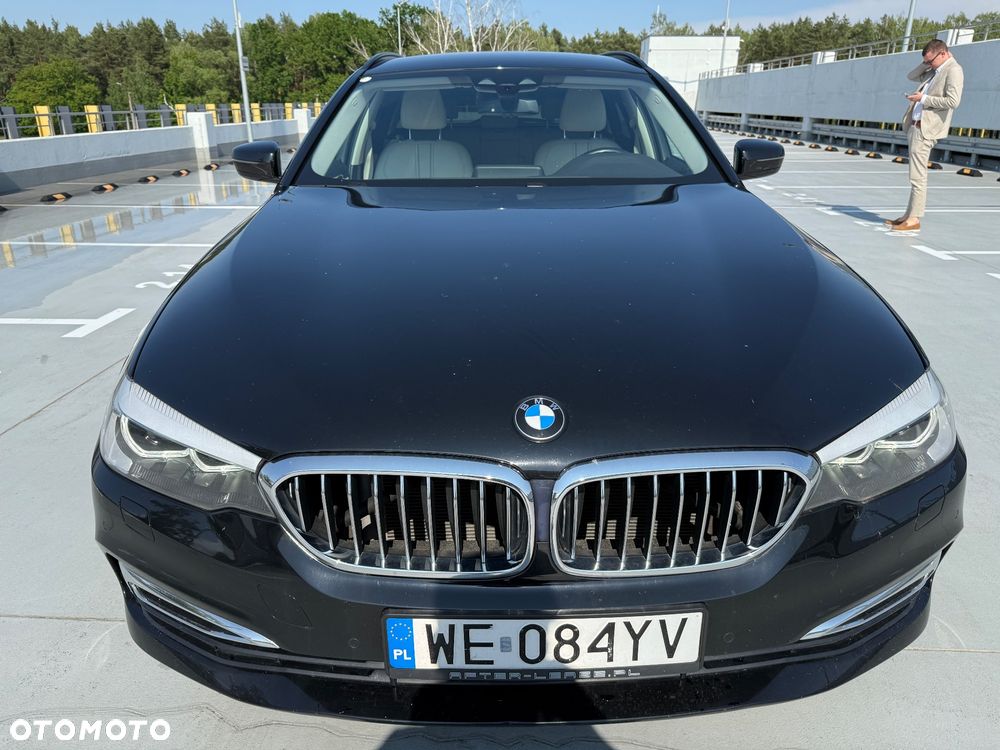 BMW Seria 5 520d xDrive Luxury Line - 12