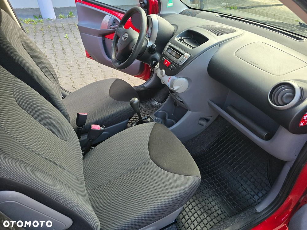 Toyota Aygo Cool - 15