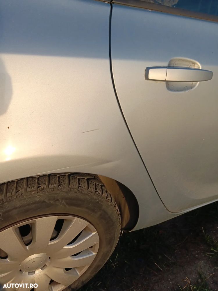 Opel Astra 1.6 TWINPORT ECOTEC Enjoy - 9