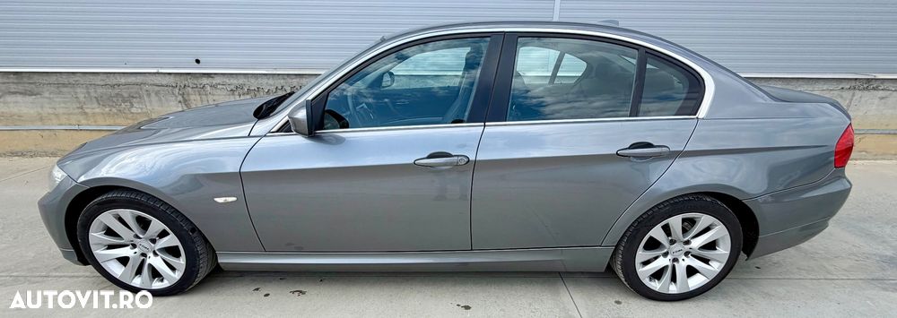 BMW Seria 3 320d DPF Edition Exclusive - 12