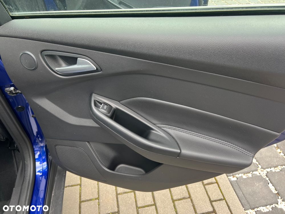 Ford Focus Turnier 1.5 EcoBoost Start-Stopp-System Business Edition - 10
