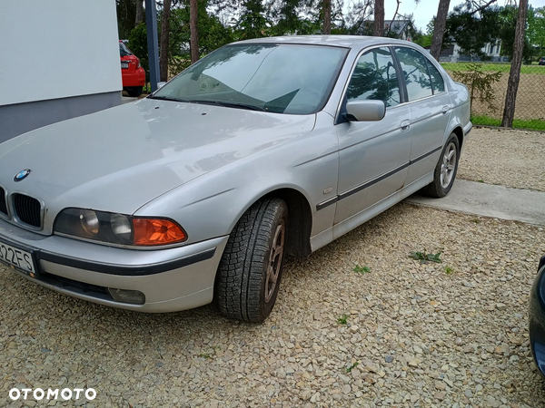 BMW Seria 5 520i