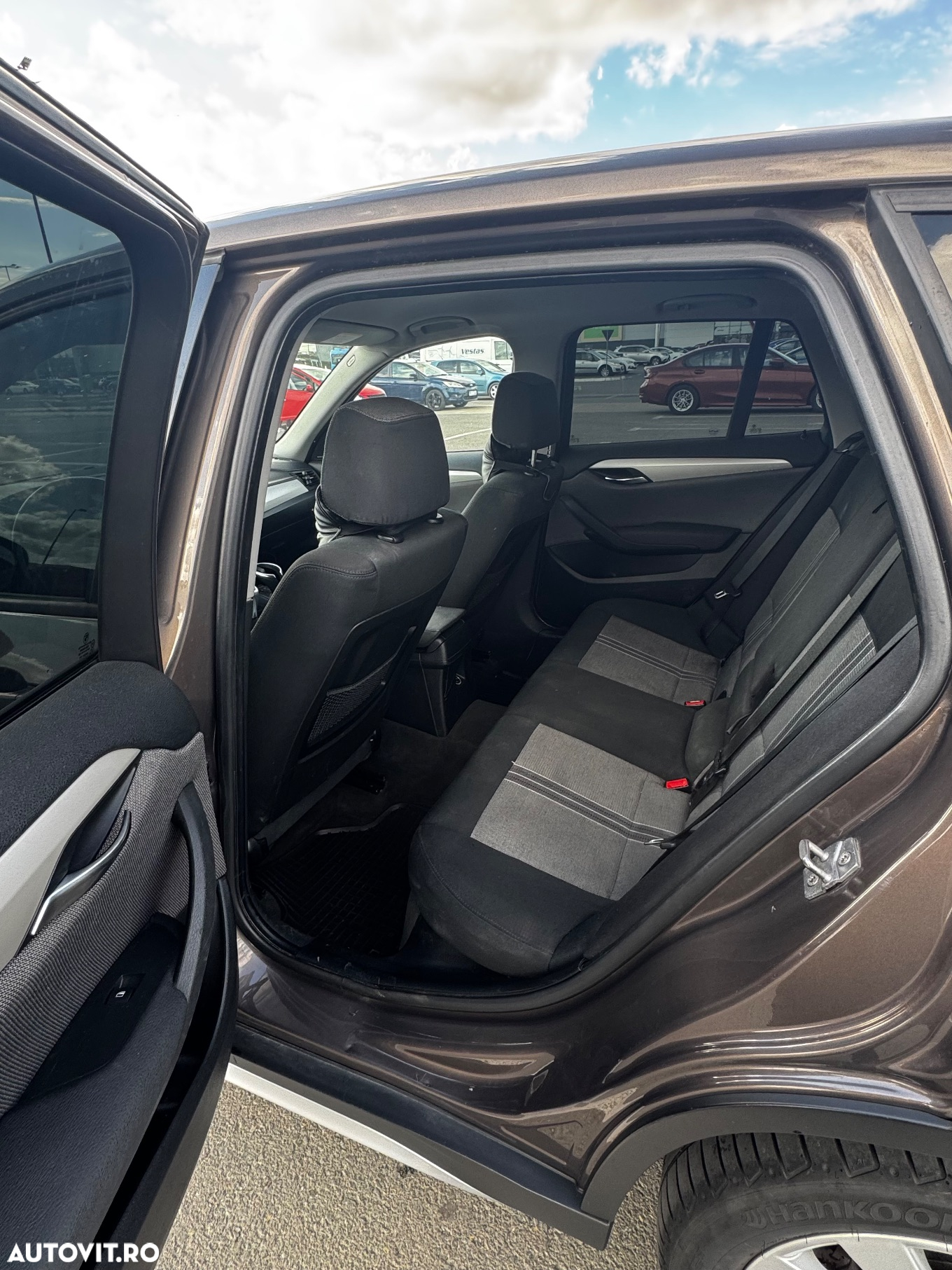 BMW X1 xDrive18d - 13