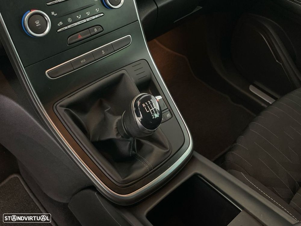 Renault Scénic 1.3 TCe Limited - 16