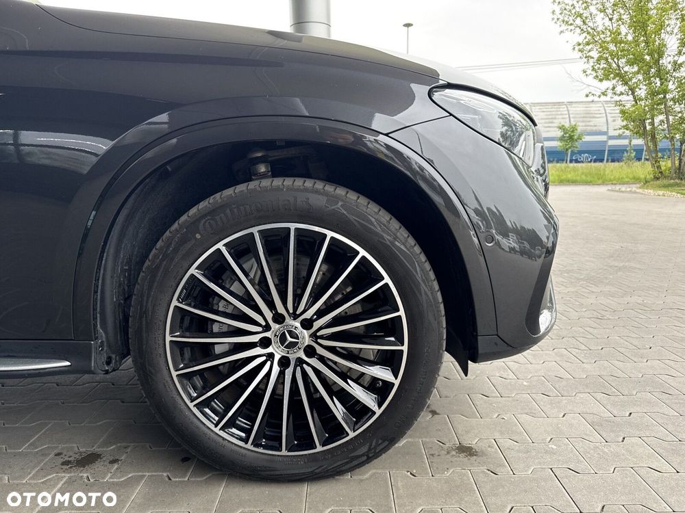 Mercedes-Benz GLC - 16