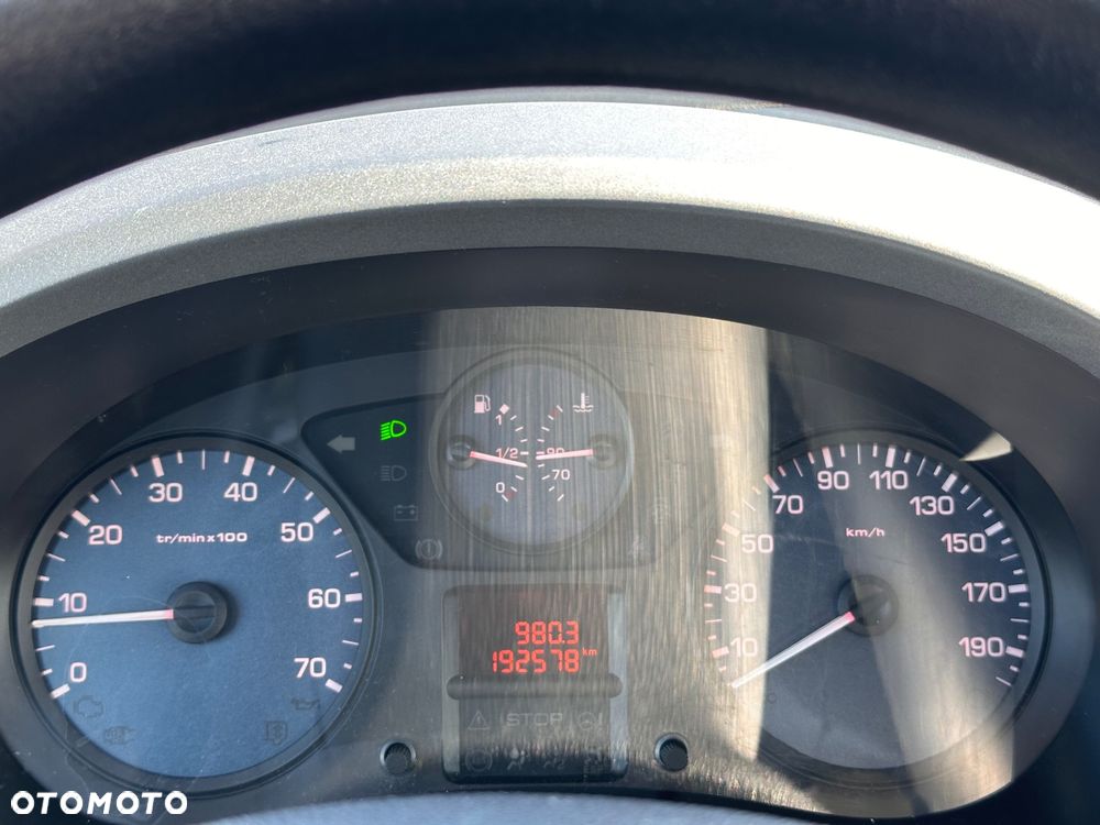 Peugeot Partner - 14