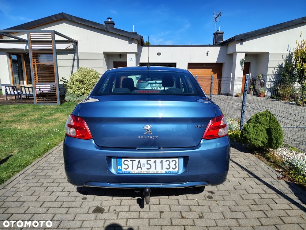 Peugeot 301 - 4