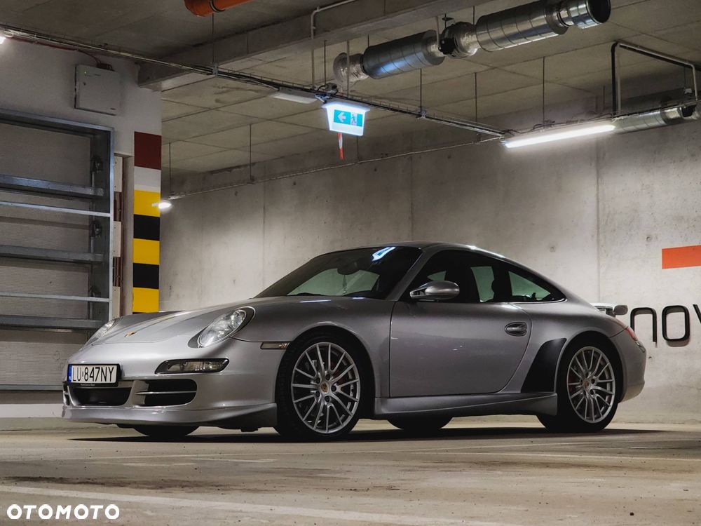 Porsche 911 Carrera S - 5