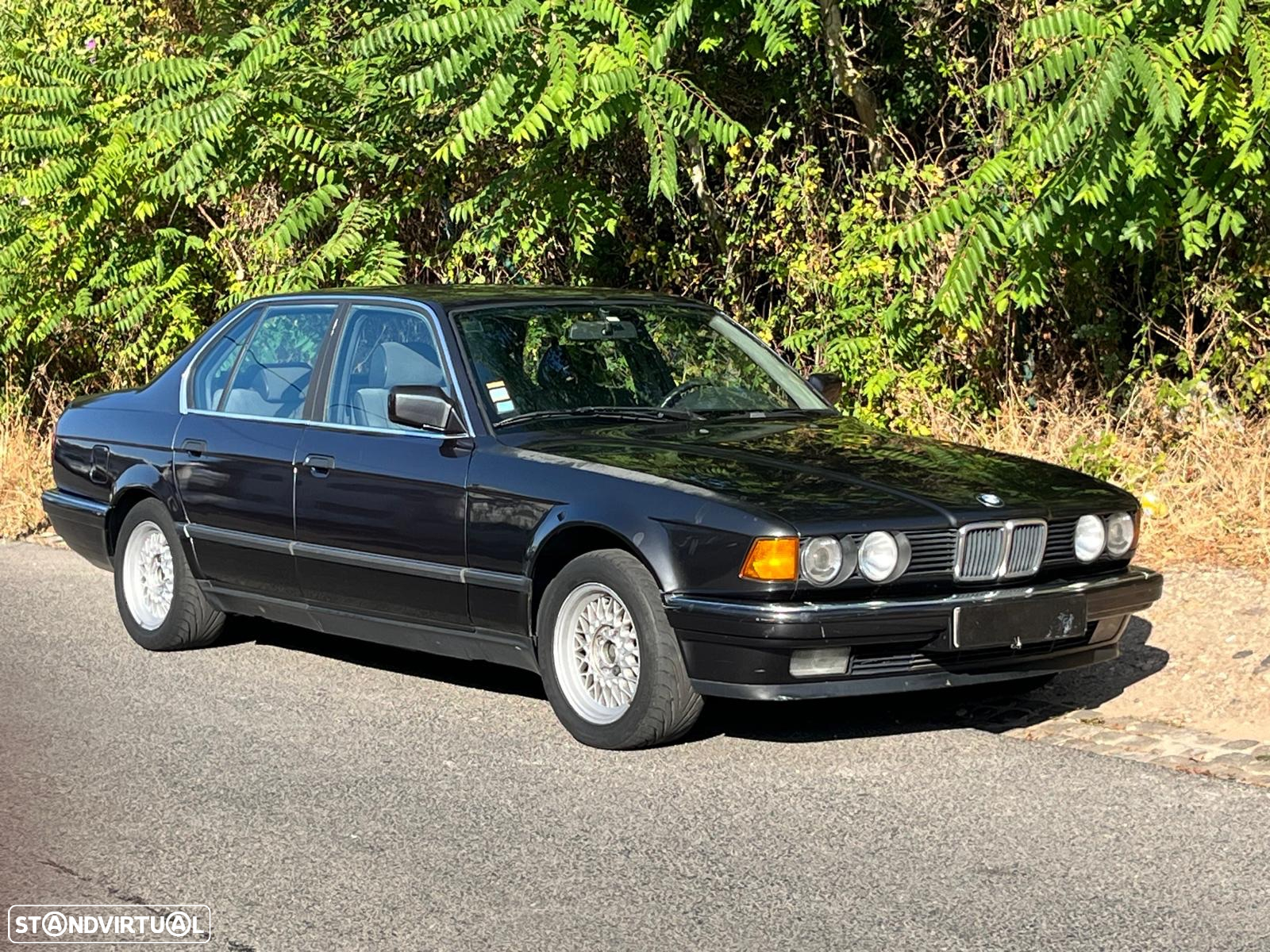 BMW 730 i - 24