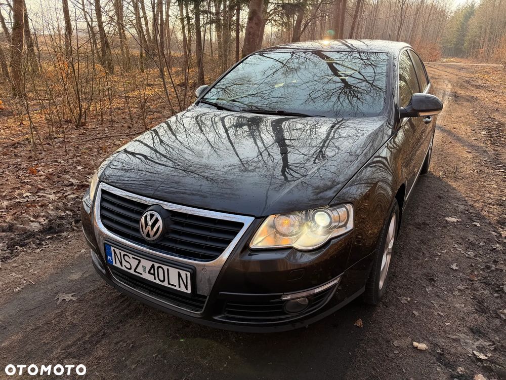 Volkswagen Passat 1.4 TSI Comfortline - 1