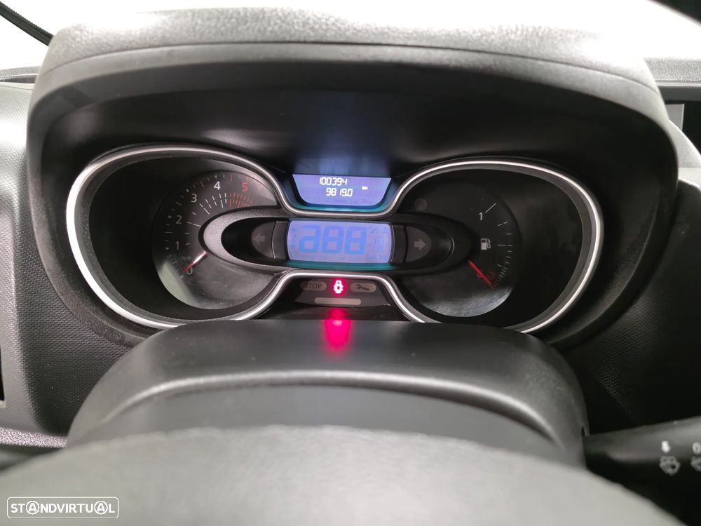 Renault TRAFIC 2.0 DCI 120CV IVA DEDUTIVEL - 57