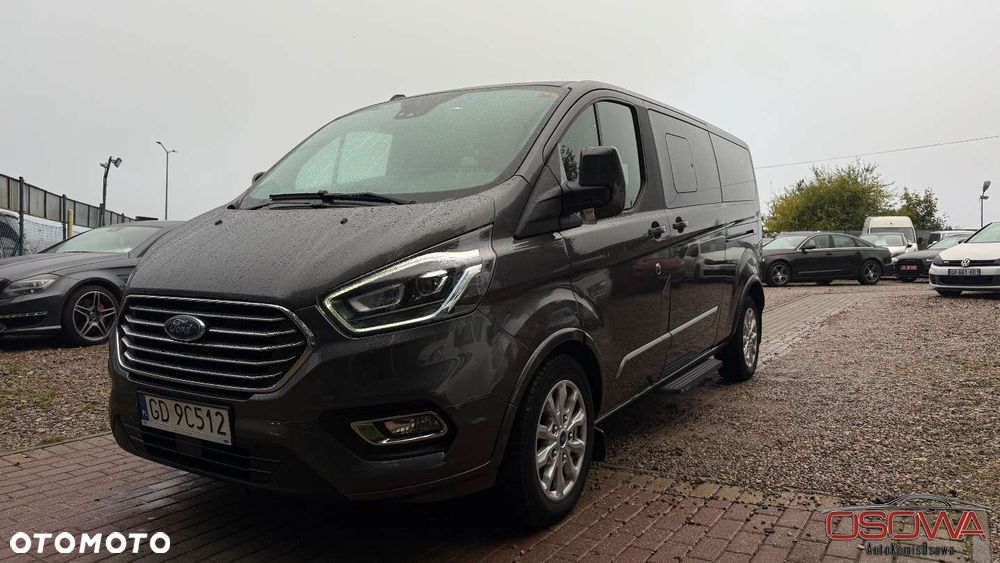 Ford Tourneo Custom - 6