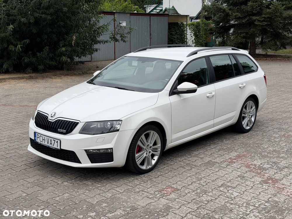 Skoda Octavia 2.0 TDI DSG RS - 1