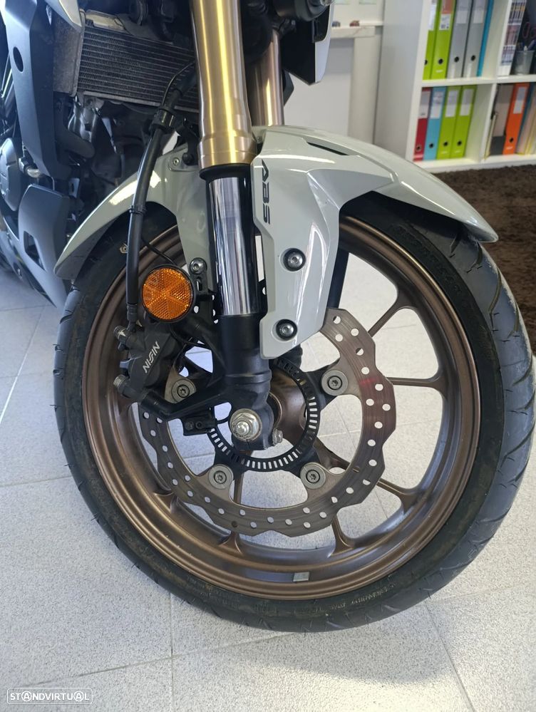 Honda CB CB125 - 9
