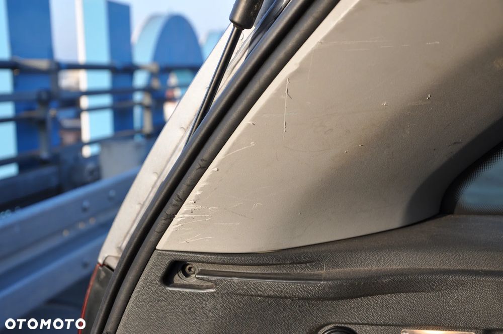 Opel Vectra 1.9 CDTI DPF Cosmo - 25