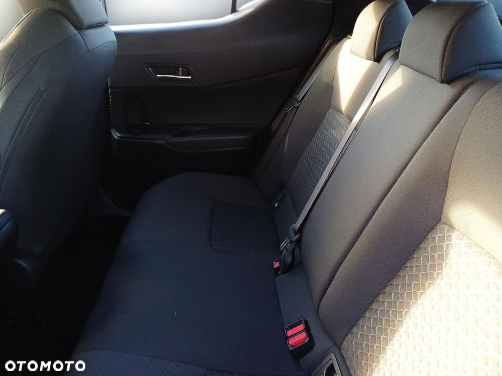 Toyota C-HR 1.8 Hybrid GPF Comfort - 12