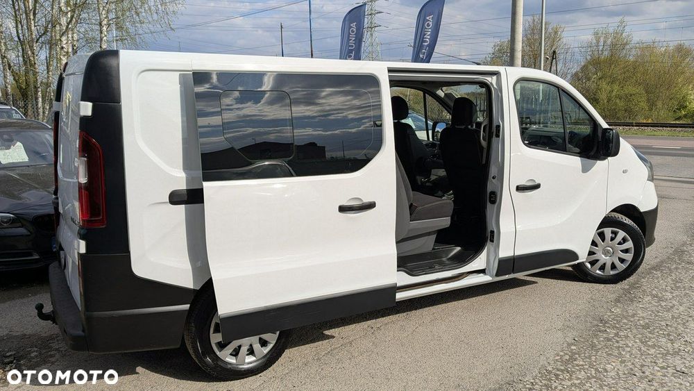 Renault Trafic - 13