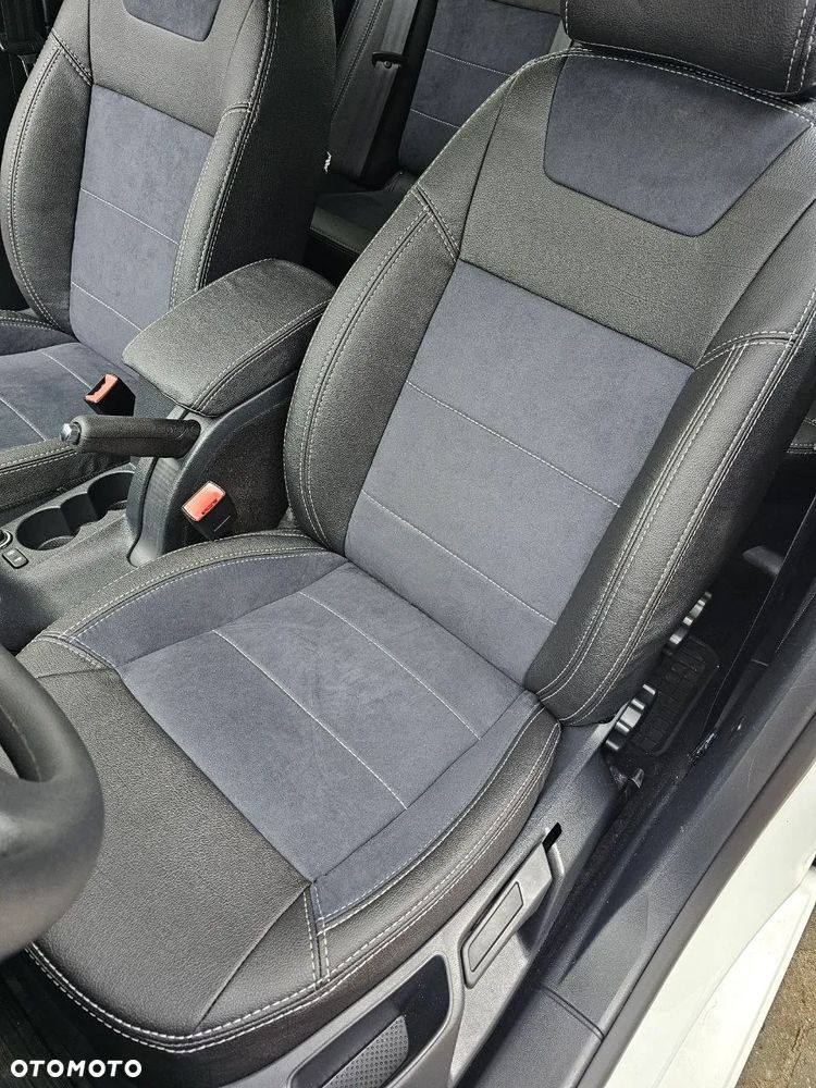 Skoda Octavia 1.6 Elegance EU5 - 19