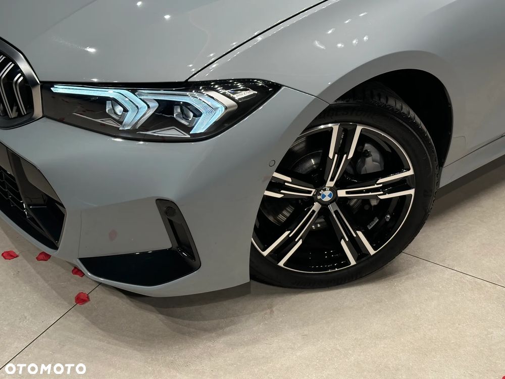 BMW Seria 3 330i xDrive M Sport sport - 6
