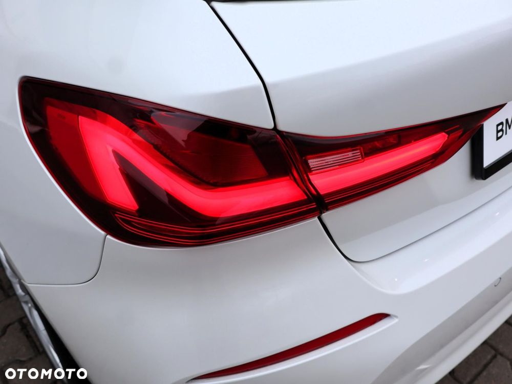 BMW Seria 1 118i Advantage - 23